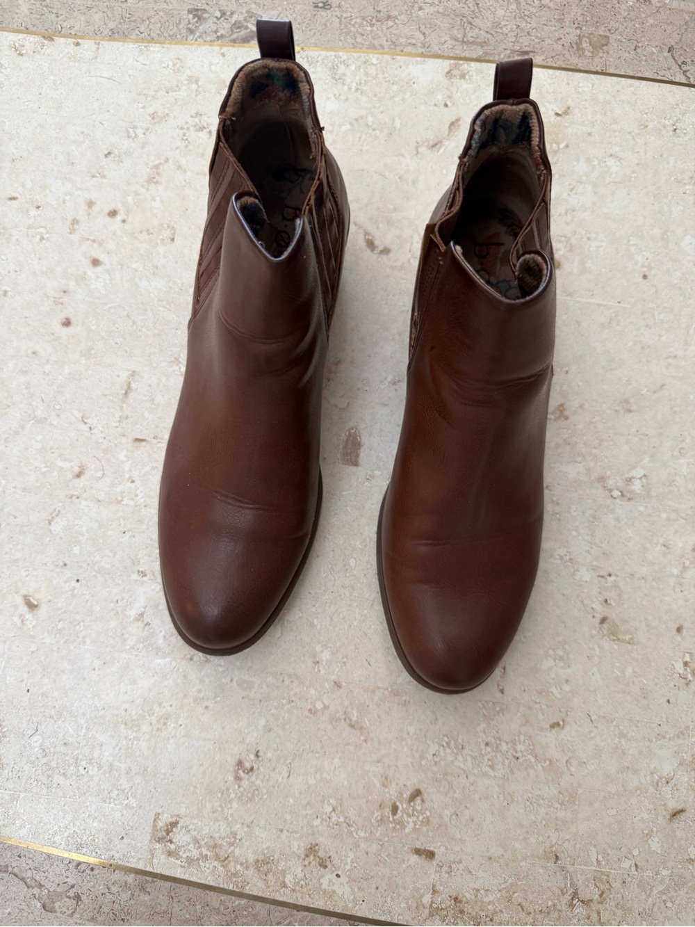 b.o.c. Chestnut Brown Leather Chelsea Ankle Boots